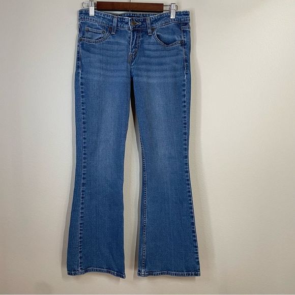 Levis 518 Superlow Bootcut Jeans size 5 Mid Rise Medium Blue Wash Western Denim - Picture 1 of 8